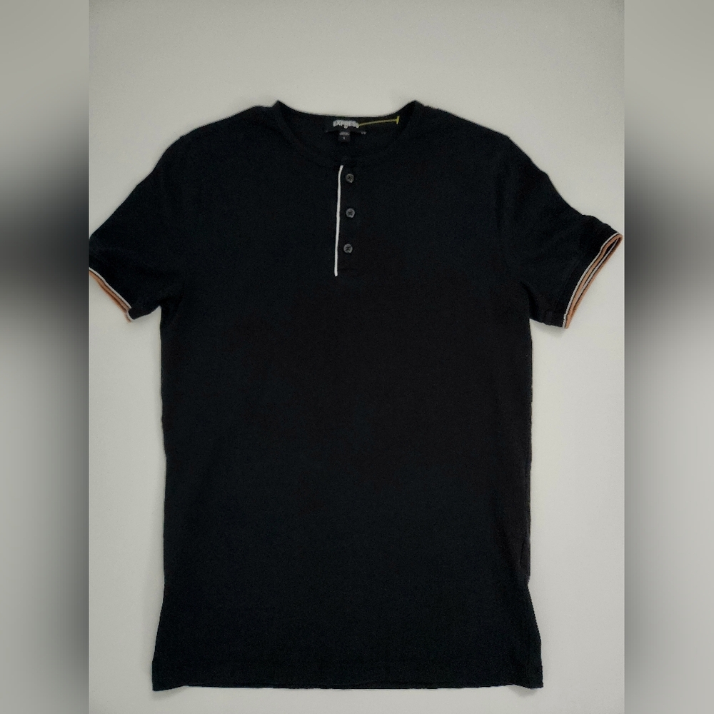 Express Black Button-down Slim Supersoft Short Sleeve Henley SIZE S NWOT